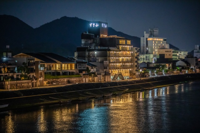 ゆったり寛ぎの宿「鵜匠の家 すぎ山」