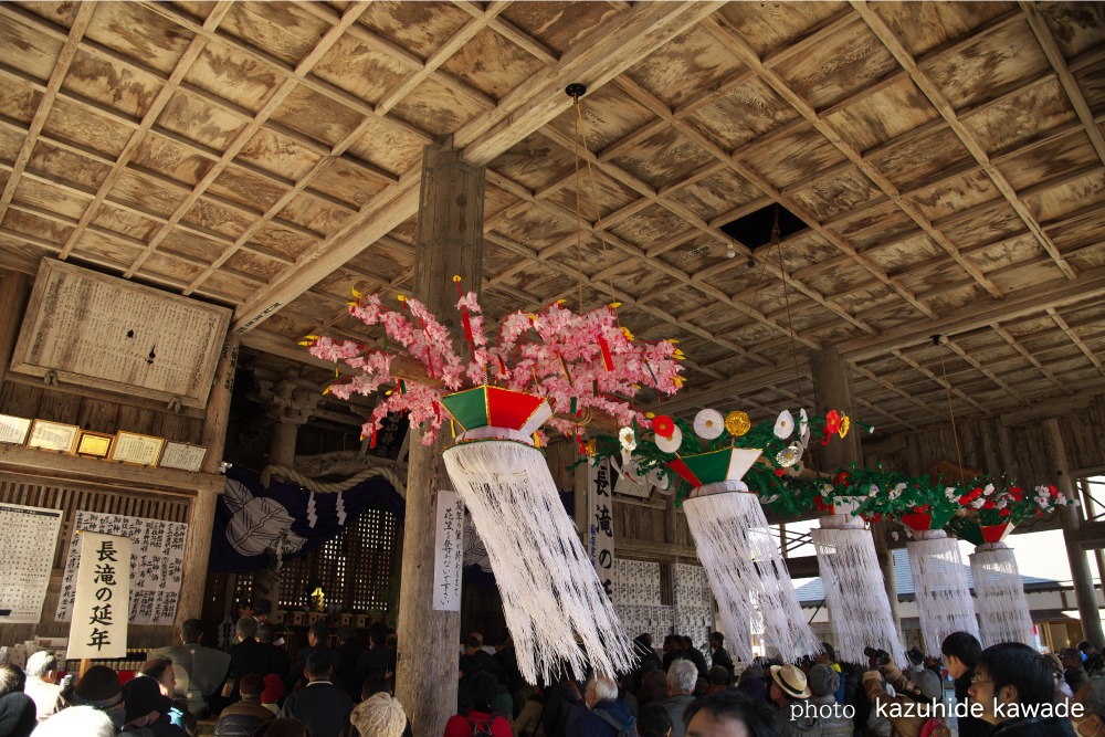 六日祭（花奪い祭り）（郡上市）