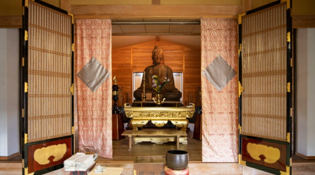 木曽垣内大仏(県指定重要文化財)